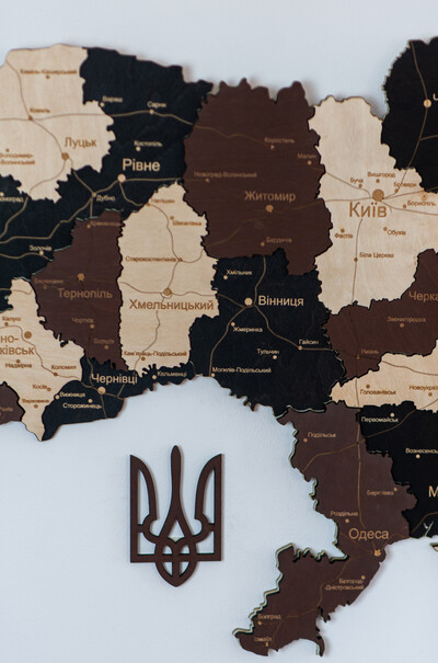 Карта Украины деревянная Латте Макиато