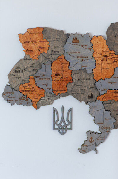 Мапа України настінна у кольорі Скеля Довбуша